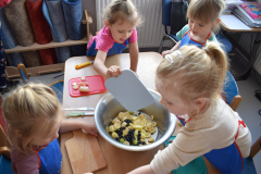 Robimy sałatkę owocową