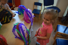 W salonie fryzjerskim